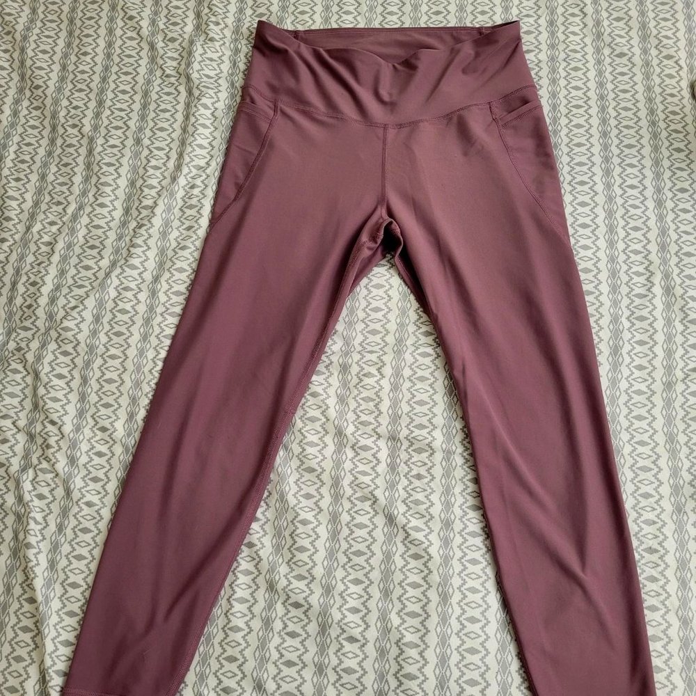 Old Navy active wear pants. Go Dry.